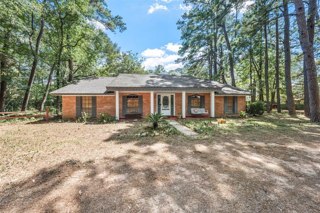 188 State Highway 150, New Waverly, TX 77358