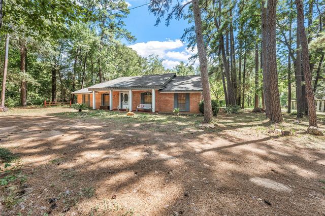 188 State Highway 150, New Waverly, TX 77358