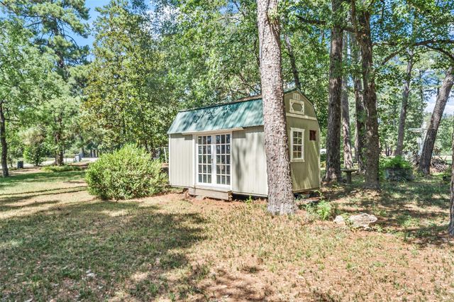 188 State Highway 150, New Waverly, TX 77358