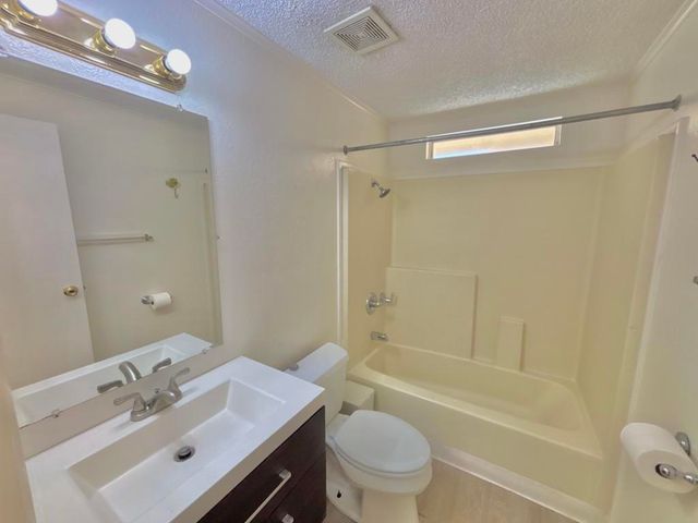 2055 Marni Court, Palm Springs, CA 92262