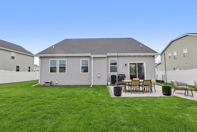 2788 Leo Mary Street, Fitchburg, WI 53711