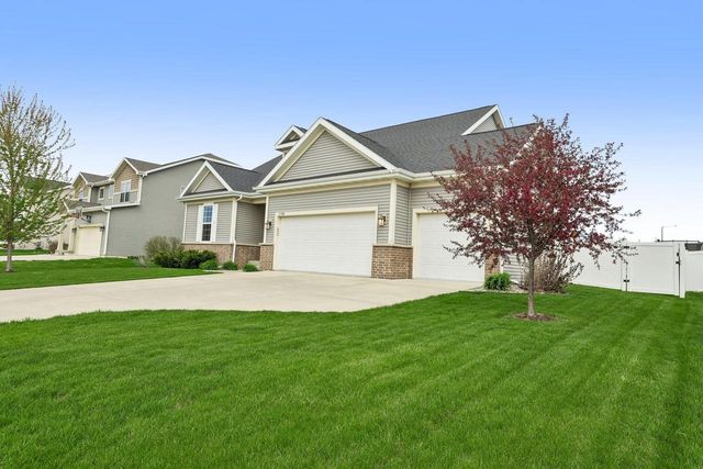 2788 Leo Mary Street, Fitchburg, WI 53711