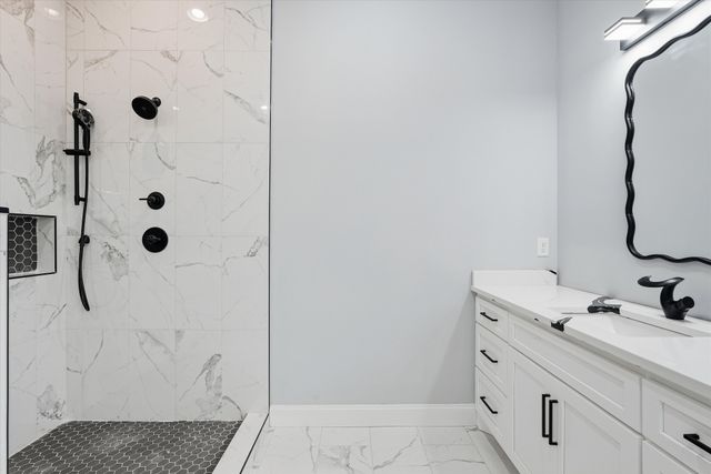 128 Keytown Rd, Portland, TN 37148