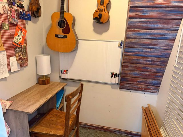 123 W. Washington St., Mountain View, AR 72560