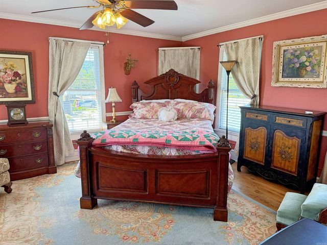 123 W. Washington St., Mountain View, AR 72560