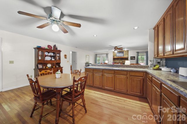 832 Old Cedar Circle, York, SC 29745