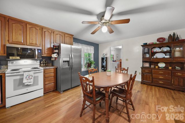 832 Old Cedar Circle, York, SC 29745