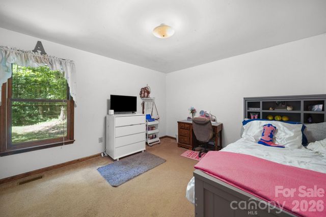 832 Old Cedar Circle, York, SC 29745