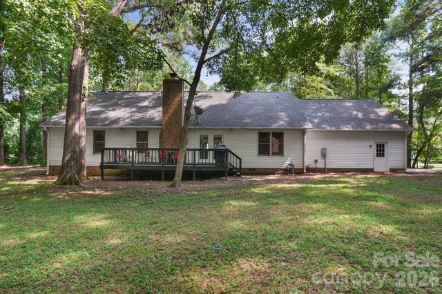 832 Old Cedar Circle, York, SC 29745