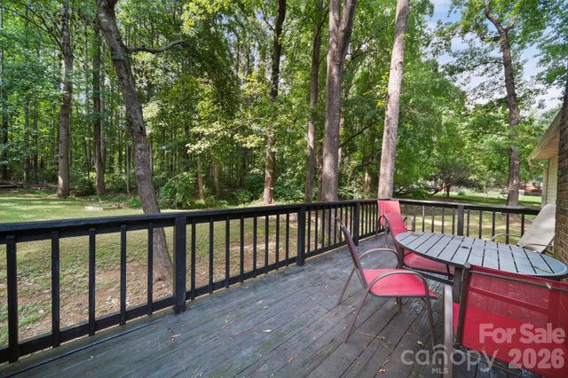 832 Old Cedar Circle, York, SC 29745