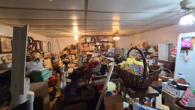 404 E 13th St, Harper, KS 67058