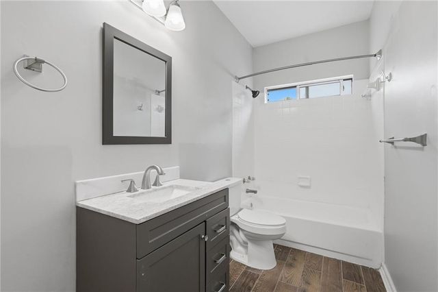 694 Shore View, Lithonia, GA 30058