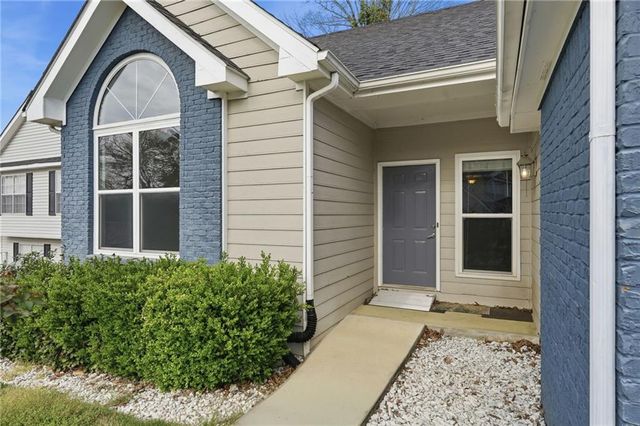 694 Shore View, Lithonia, GA 30058