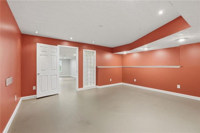 694 Shore View, Lithonia, GA 30058