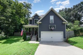 1203 Verkler Dr, Clarksville, TN 37042