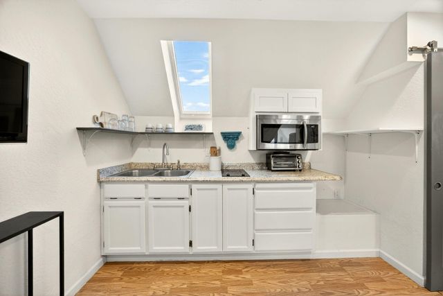 3473 Poppywoods Drive, Medford, OR 97504