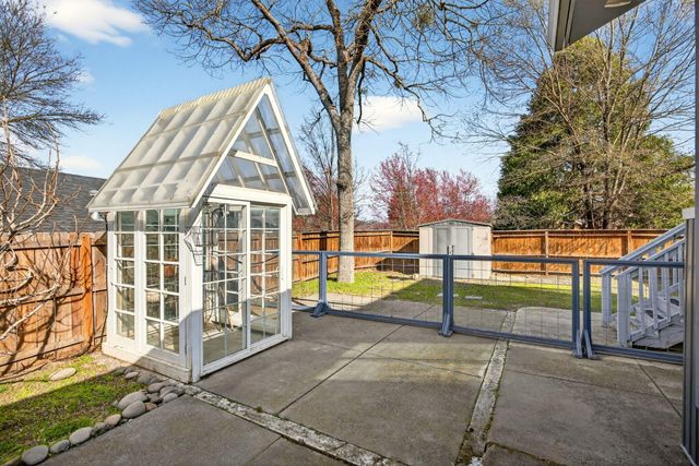 3473 Poppywoods Drive, Medford, OR 97504