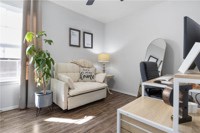 1200 S China Berry Lane, Fayetteville, AR 72704