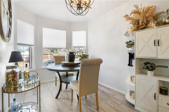 1200 S China Berry Lane, Fayetteville, AR 72704