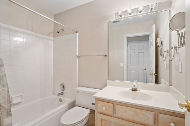 5521 Peninsula Park Lndg, Hermitage, TN 37076