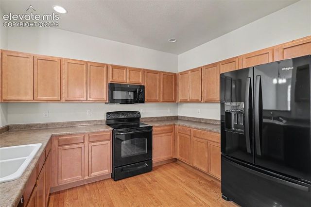 7681 Sandy Springs Point, Fountain, CO 80817
