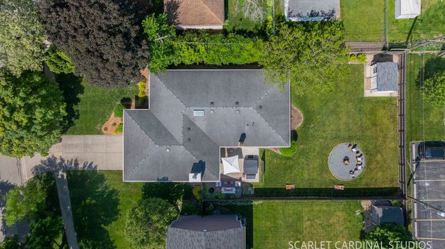 506 Wilson Avenue, Glen Ellyn, IL 60137