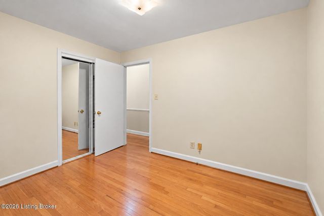 1902 Wesley Ave, Louisville, KY 40220