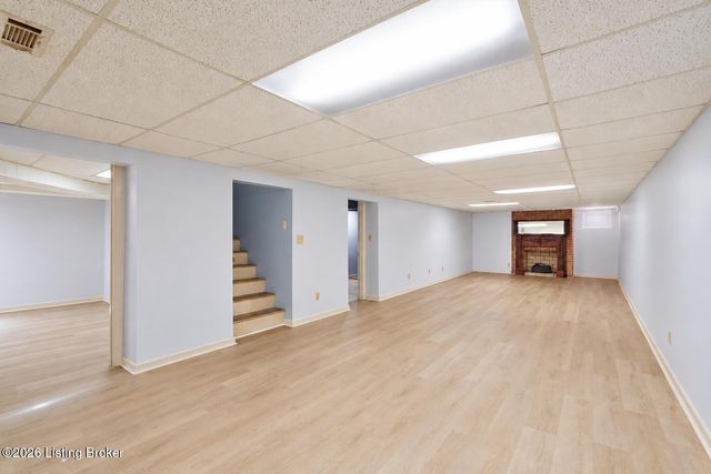 1902 Wesley Ave, Louisville, KY 40220