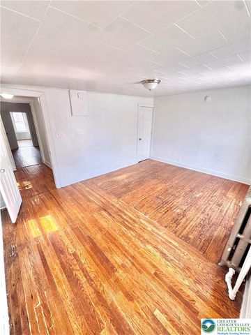 607 North 8th Street 2, Allentown City, PA 18102