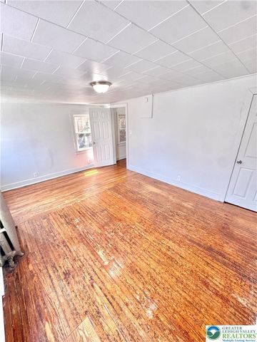 607 North 8th Street 2, Allentown City, PA 18102