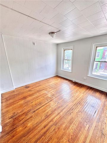 607 North 8th Street 2, Allentown City, PA 18102