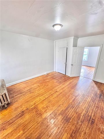 607 North 8th Street 2, Allentown City, PA 18102