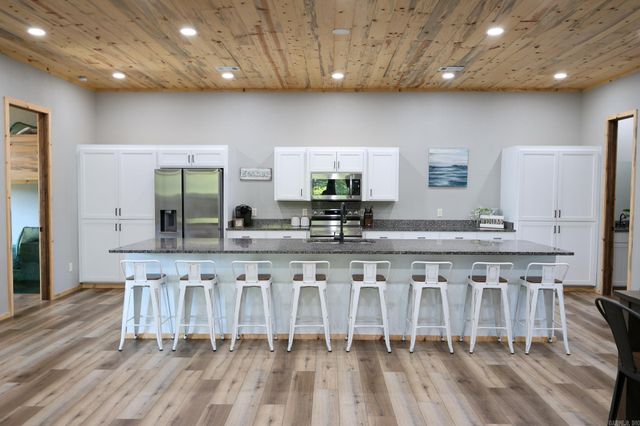 9 Harris Dr, Nashville, AR 71852