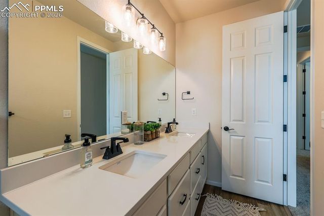 75 S Uriah Street, Aurora, CO 80018