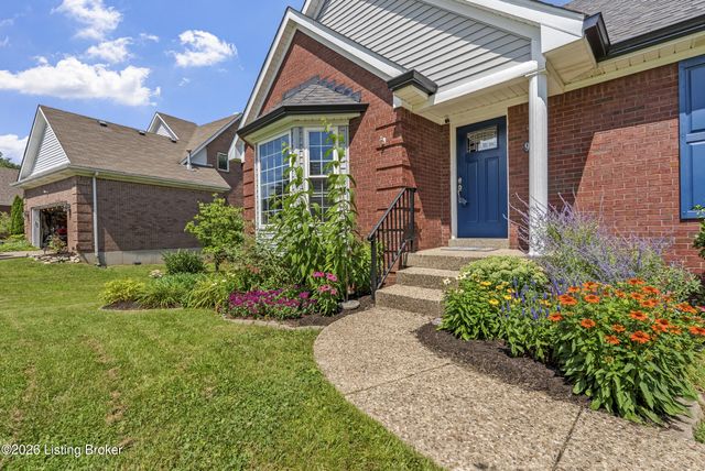 9506 Poplar Hill Dr, Crestwood, KY 40014