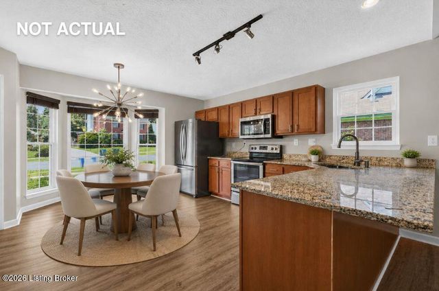 9506 Poplar Hill Dr, Crestwood, KY 40014