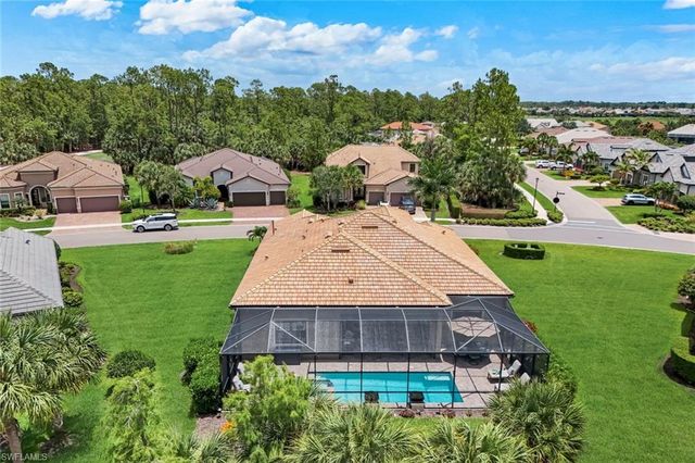 8890 Spotted Towhee DR, Naples, FL 34120