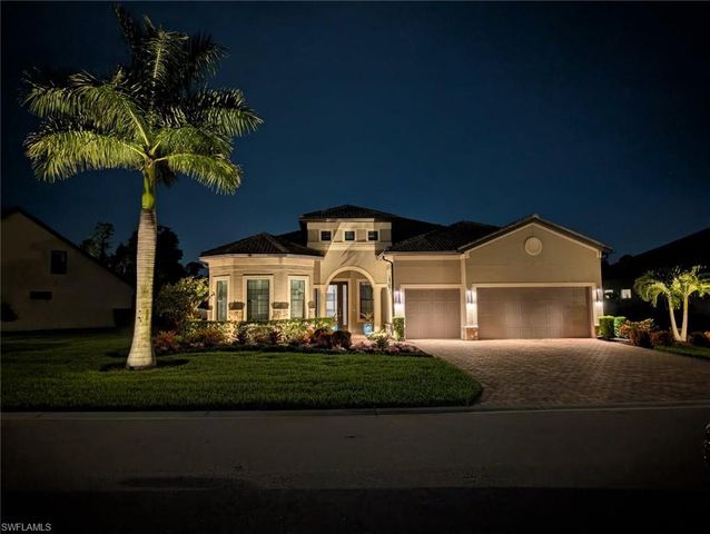 8890 Spotted Towhee DR, Naples, FL 34120