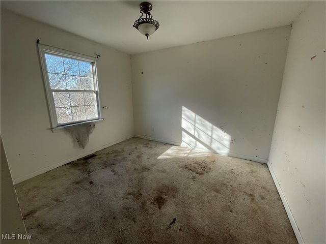 62959 James Road, Cambridge, OH 43725