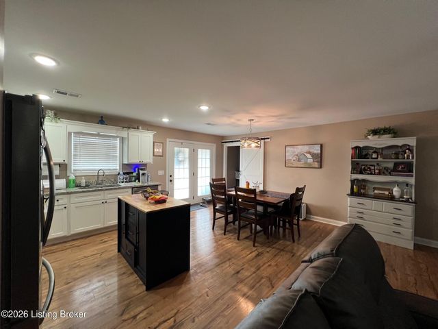 113 Shallow Springs Ct, Bardstown, KY 40004