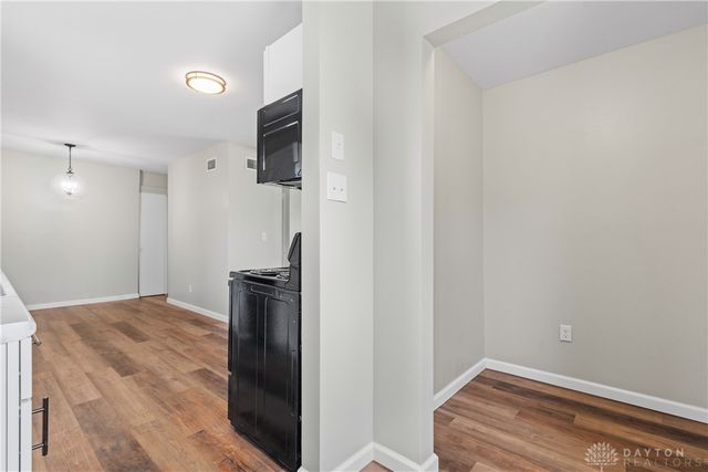 2558 Galewood Street, Dayton, OH 45420