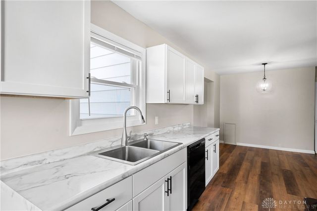 2558 Galewood Street, Dayton, OH 45420