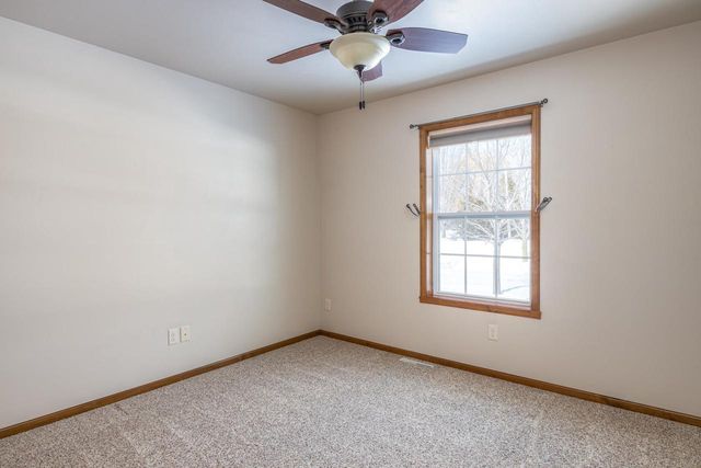 1636 PENDLETON ROAD, Neenah, WI 54956