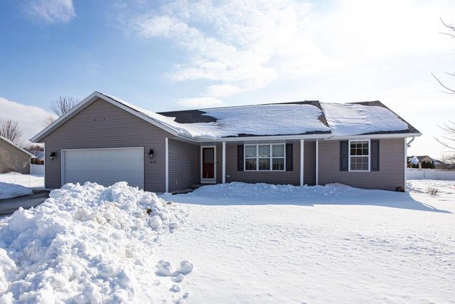 1636 PENDLETON ROAD, Neenah, WI 54956