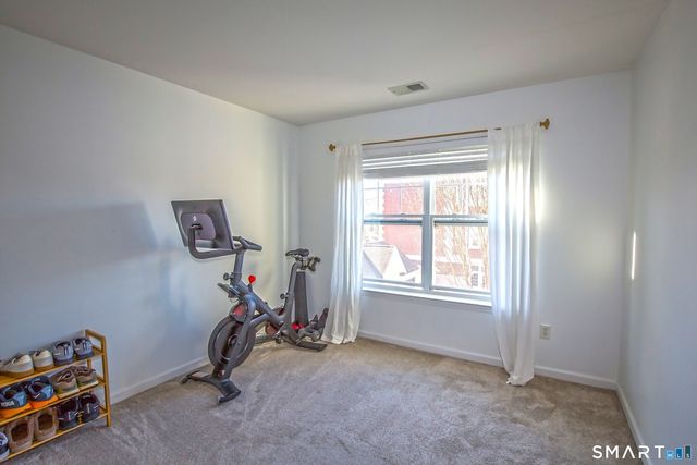 26 Schoolhouse Drive 308, West Hartford, CT 06110