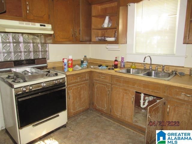 425 58TH STREET, Fairfield, AL 35064