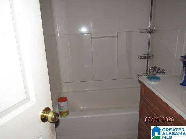 425 58TH STREET, Fairfield, AL 35064