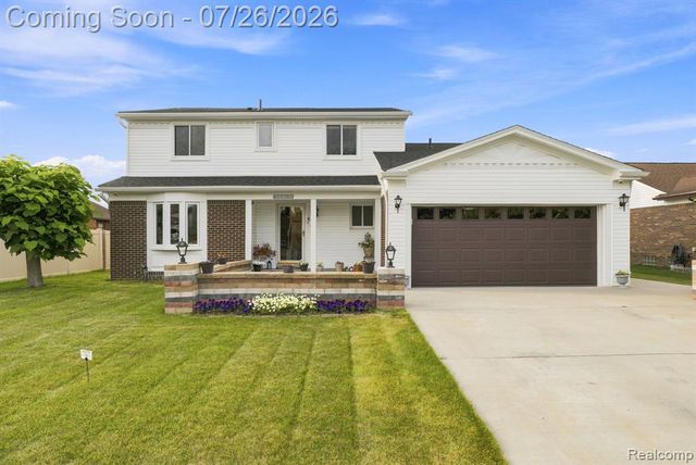 17900 Woodridge Drive, Riverview, MI 48193