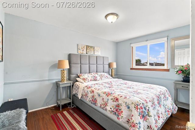 17900 Woodridge Drive, Riverview, MI 48193