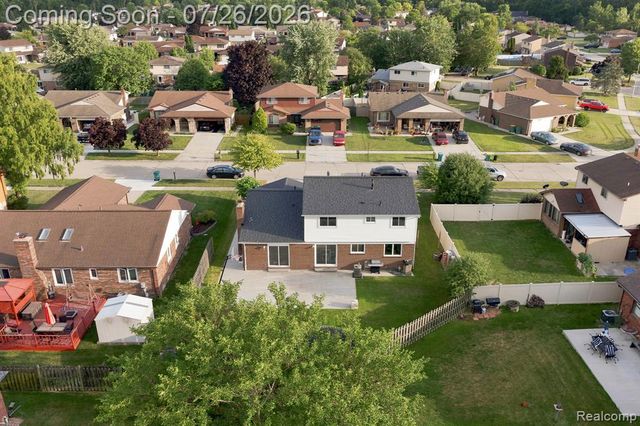 17900 Woodridge Drive, Riverview, MI 48193